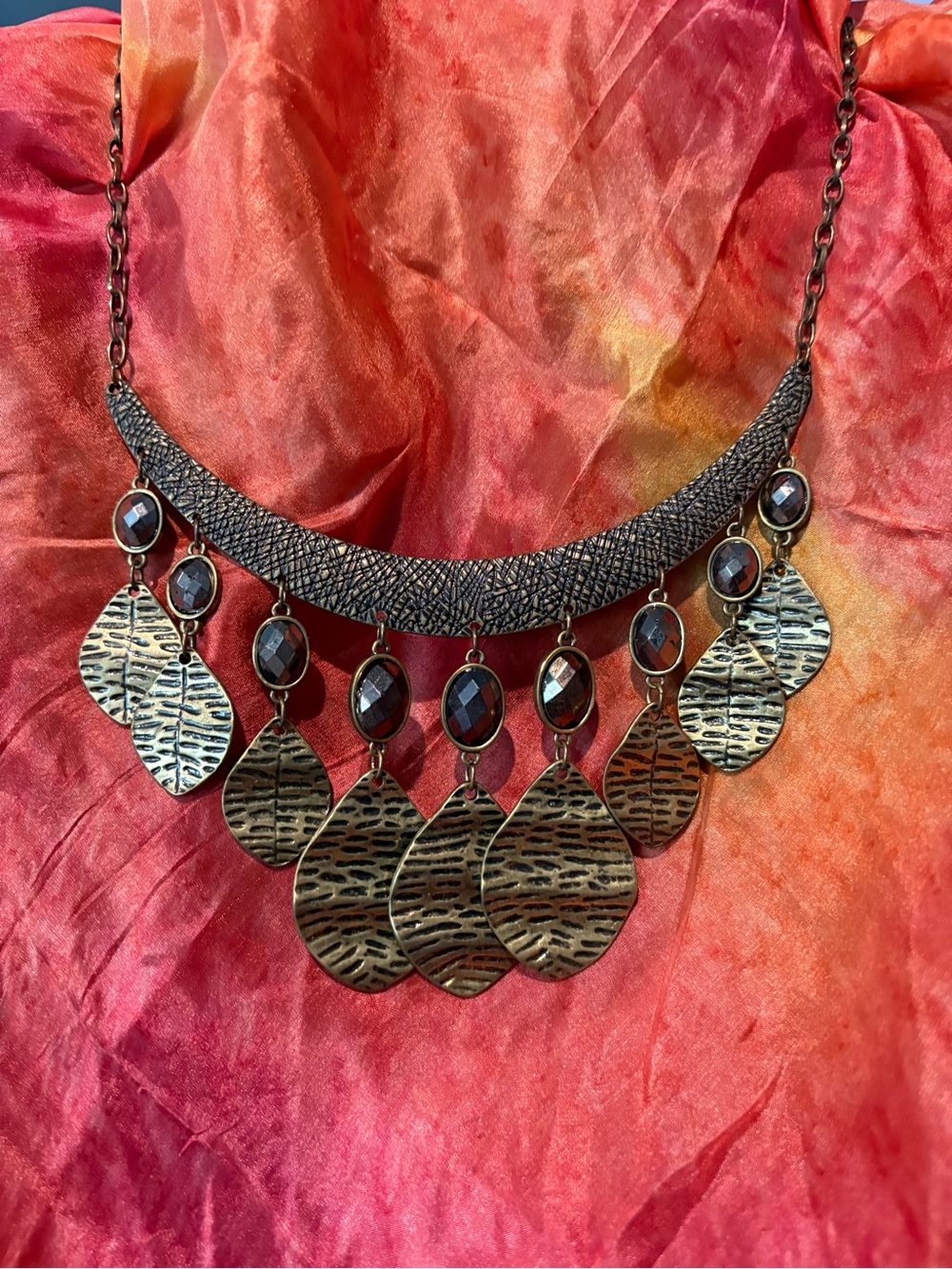 Statement Antiqued Brass Tone Drop Necklace - Women Jewelry